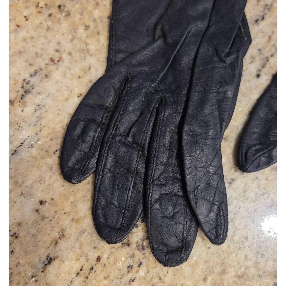 Vintage Womens Size L 7.5 Black Leather Lined Short Gloves Fownes Costume Witch